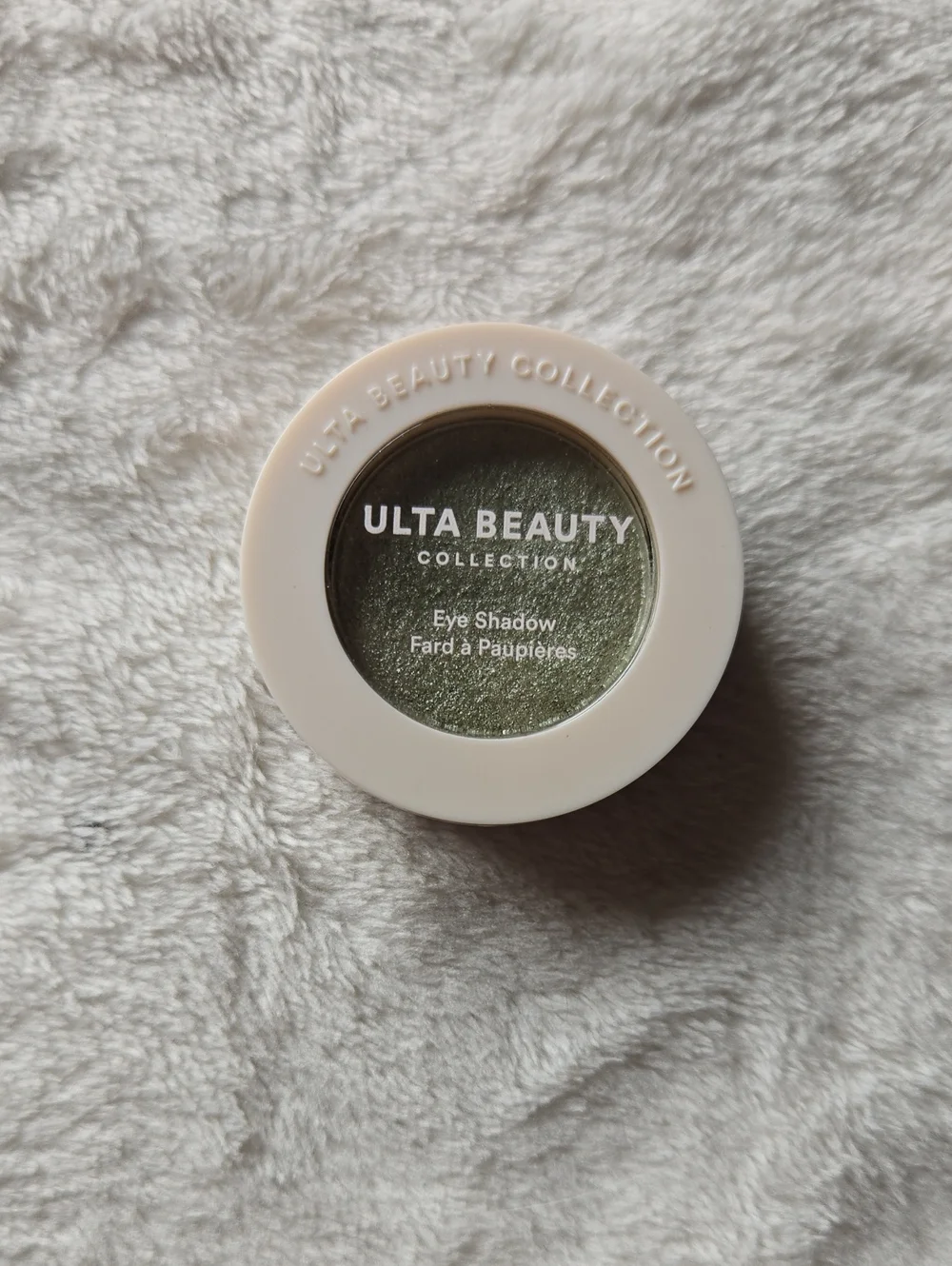 Ulta Beauty Shimmer Olive Green Eyeshadow